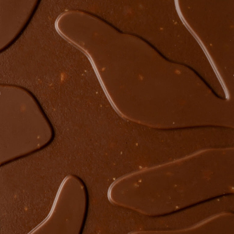 Tablet - Macadamia Nut Sea Salt Milk Chocolate 2.5oz
